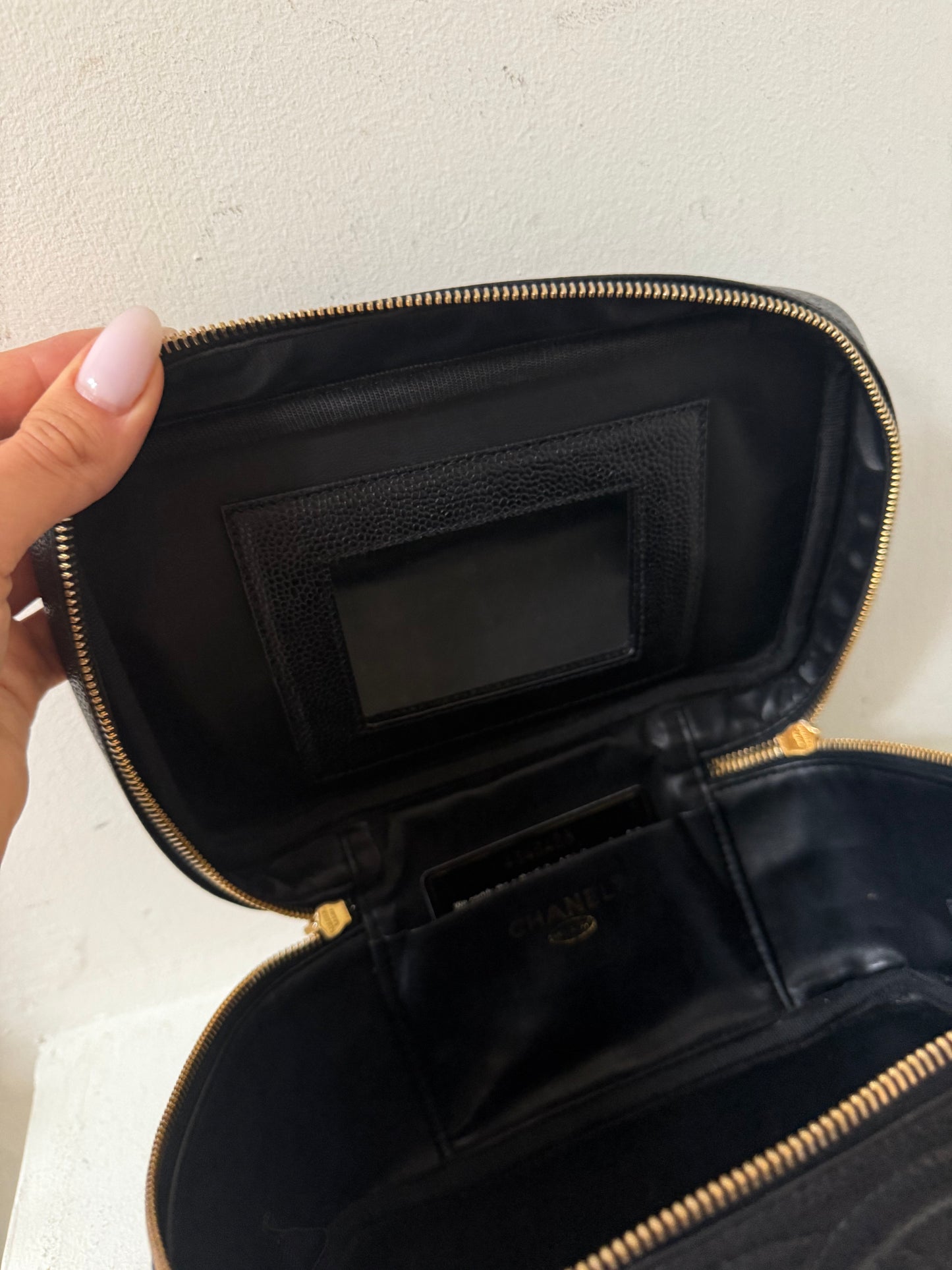 Chanel vintage vanity bag 4 series