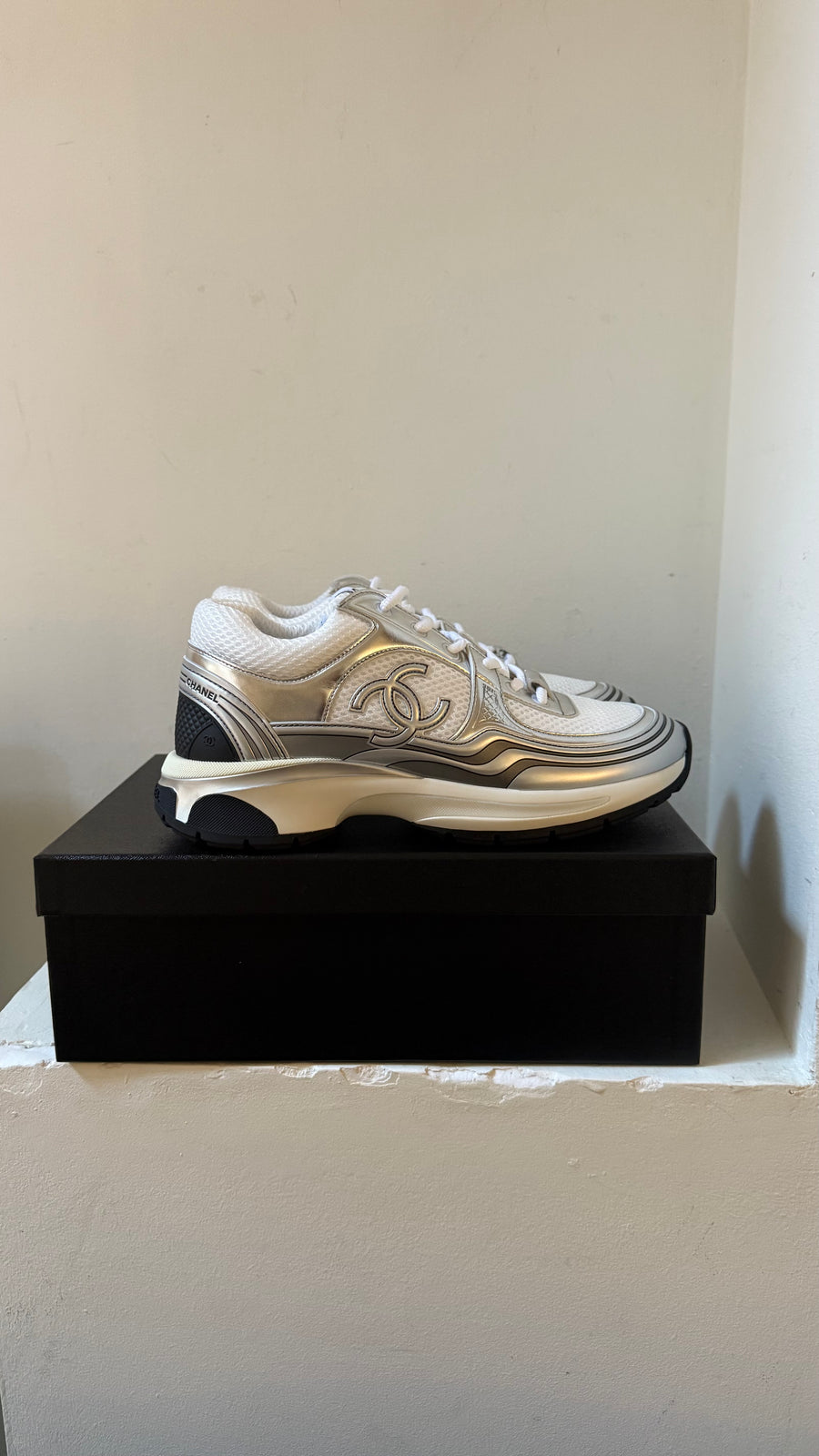 Chanel white silver trainer size 39