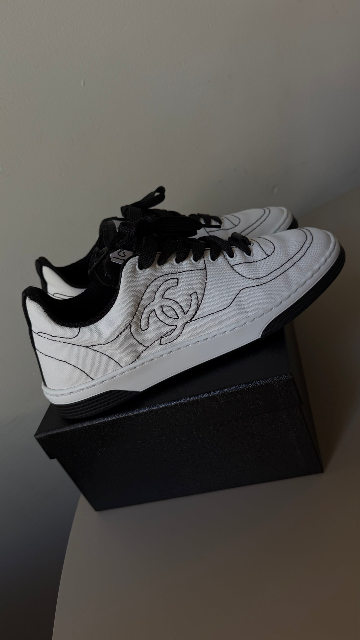 Sneakers Chanel 39