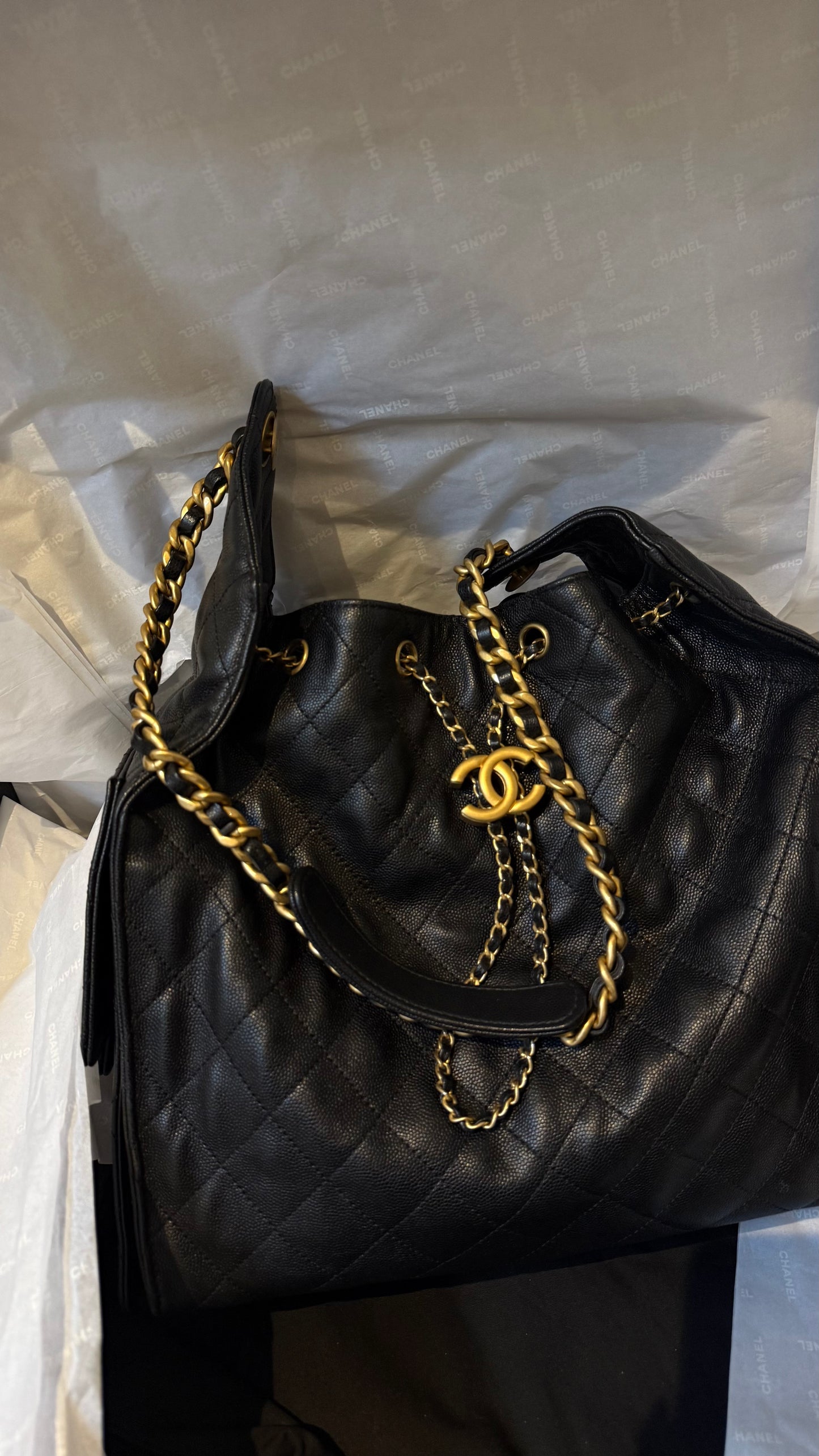 Chanel medium 25 caviar full set