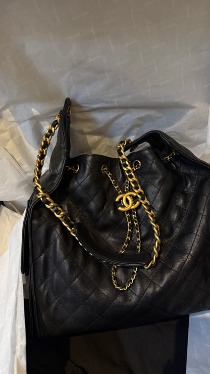 Chanel medium 25 caviar full set