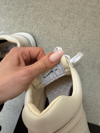 Chanel light beige sneakers size 39 new