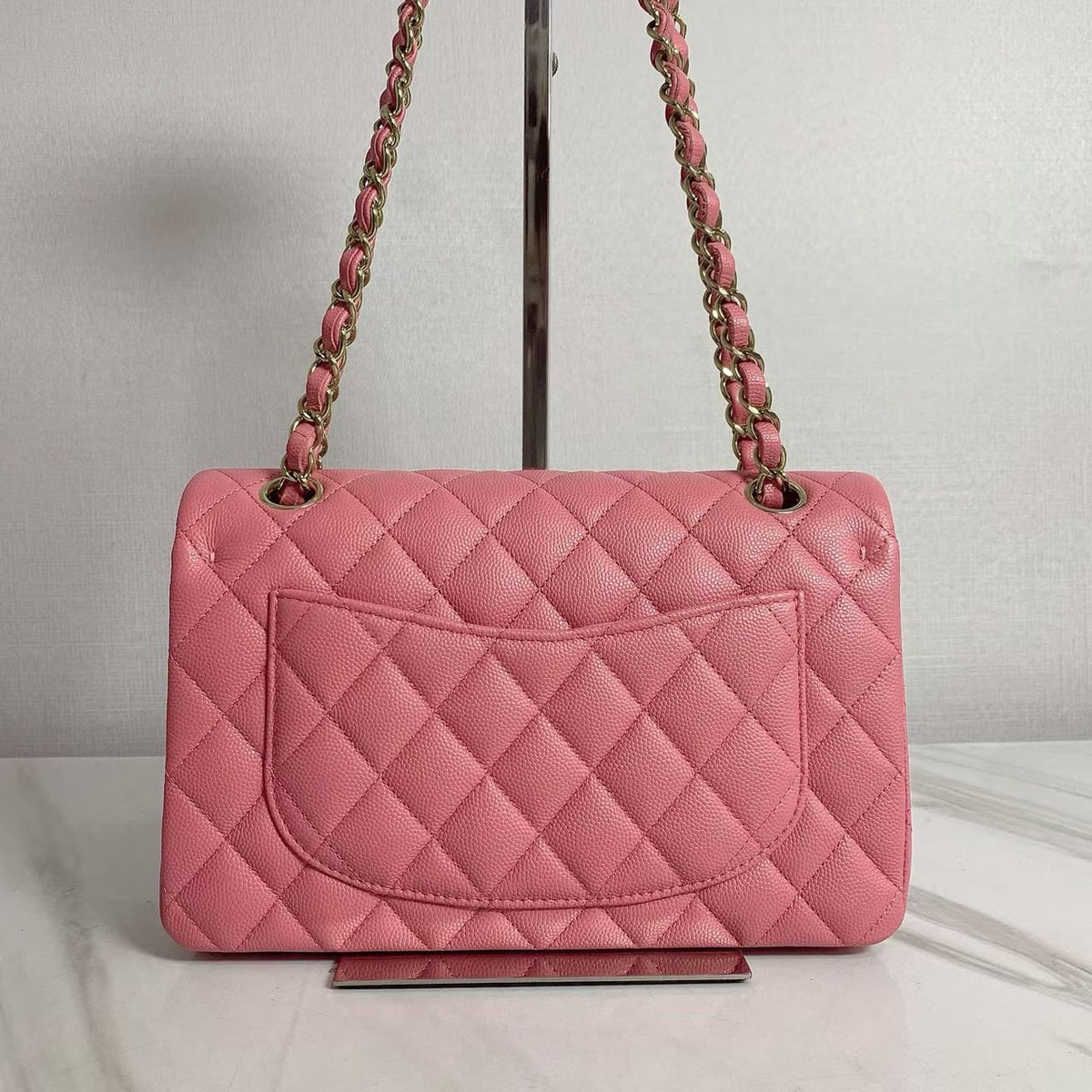 Chanel small pink caviar classic flapbag chip