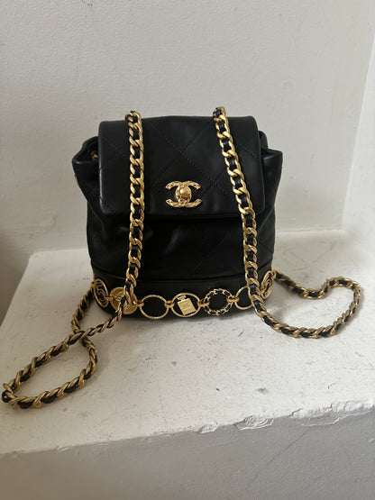 Pre-Owned Chanel Small Backpack – Black Quilted Leather | Timeless Classic