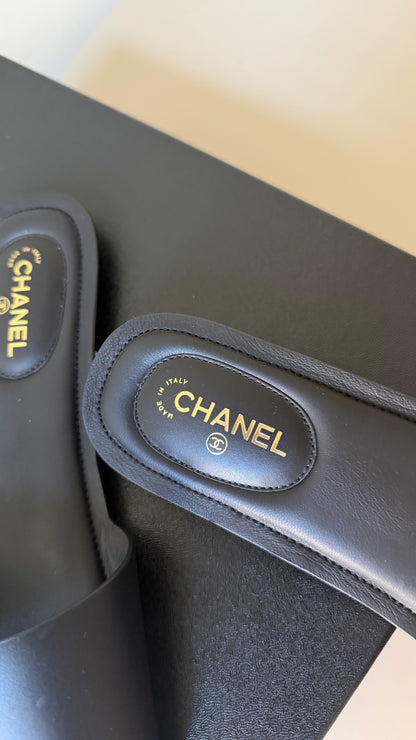 Chanel slipper maat 38.5