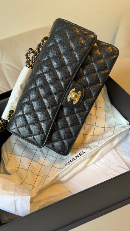 Chanel medium caviar flapbag full set 2025 receipt