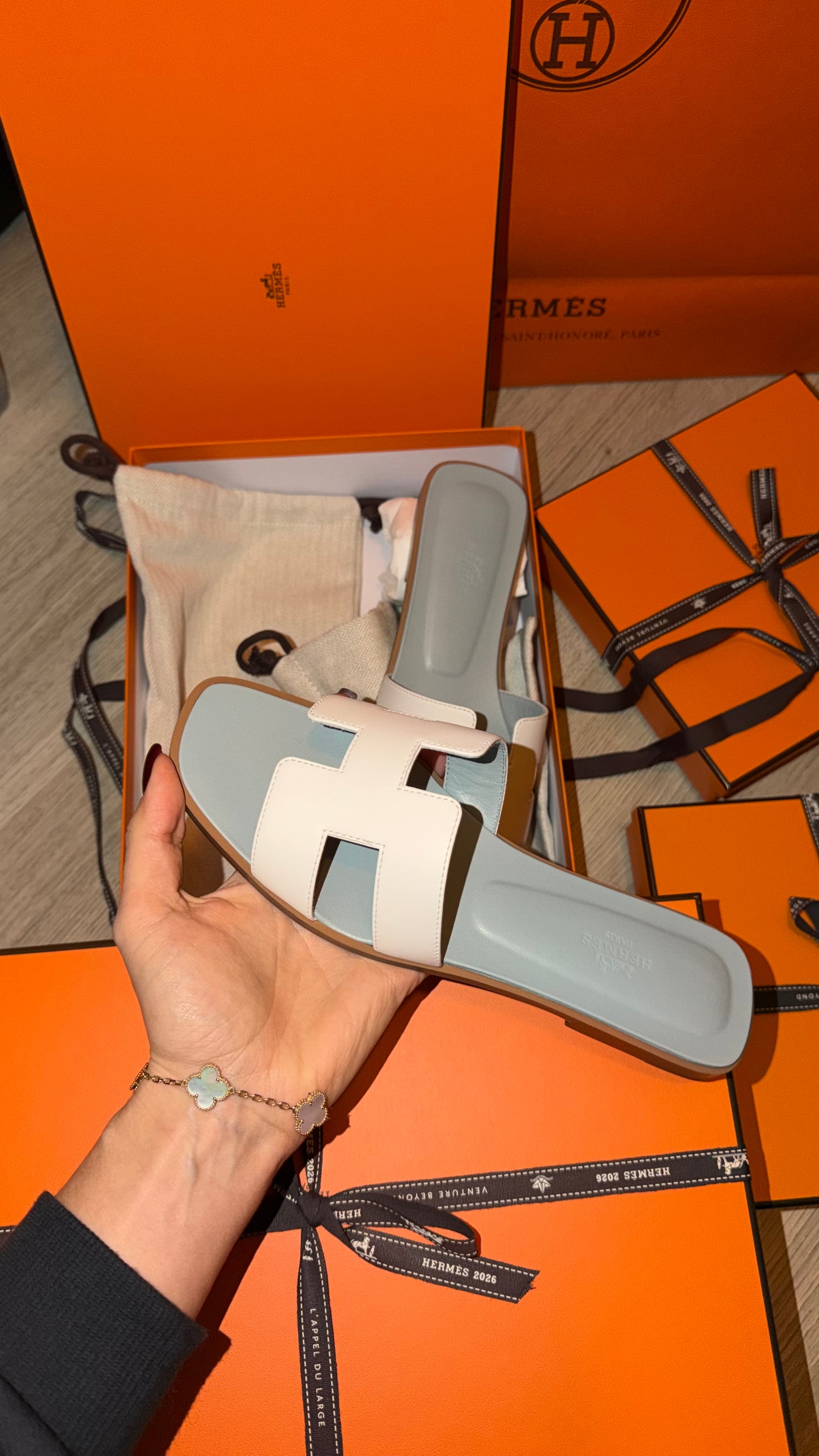 Hermes oran sandal 39