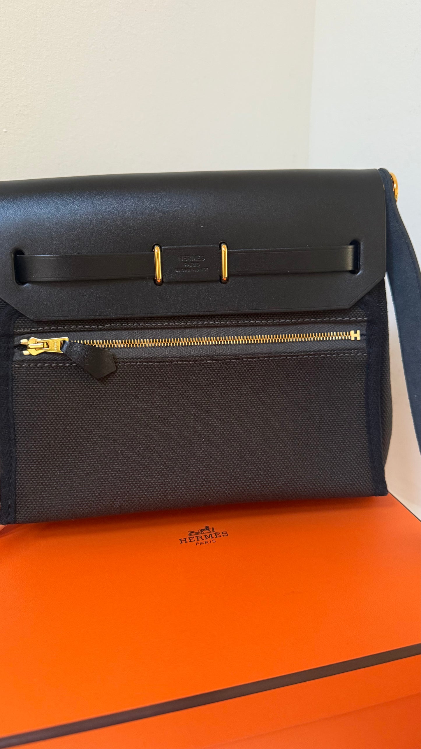 Hermes mini herbag brown / black new