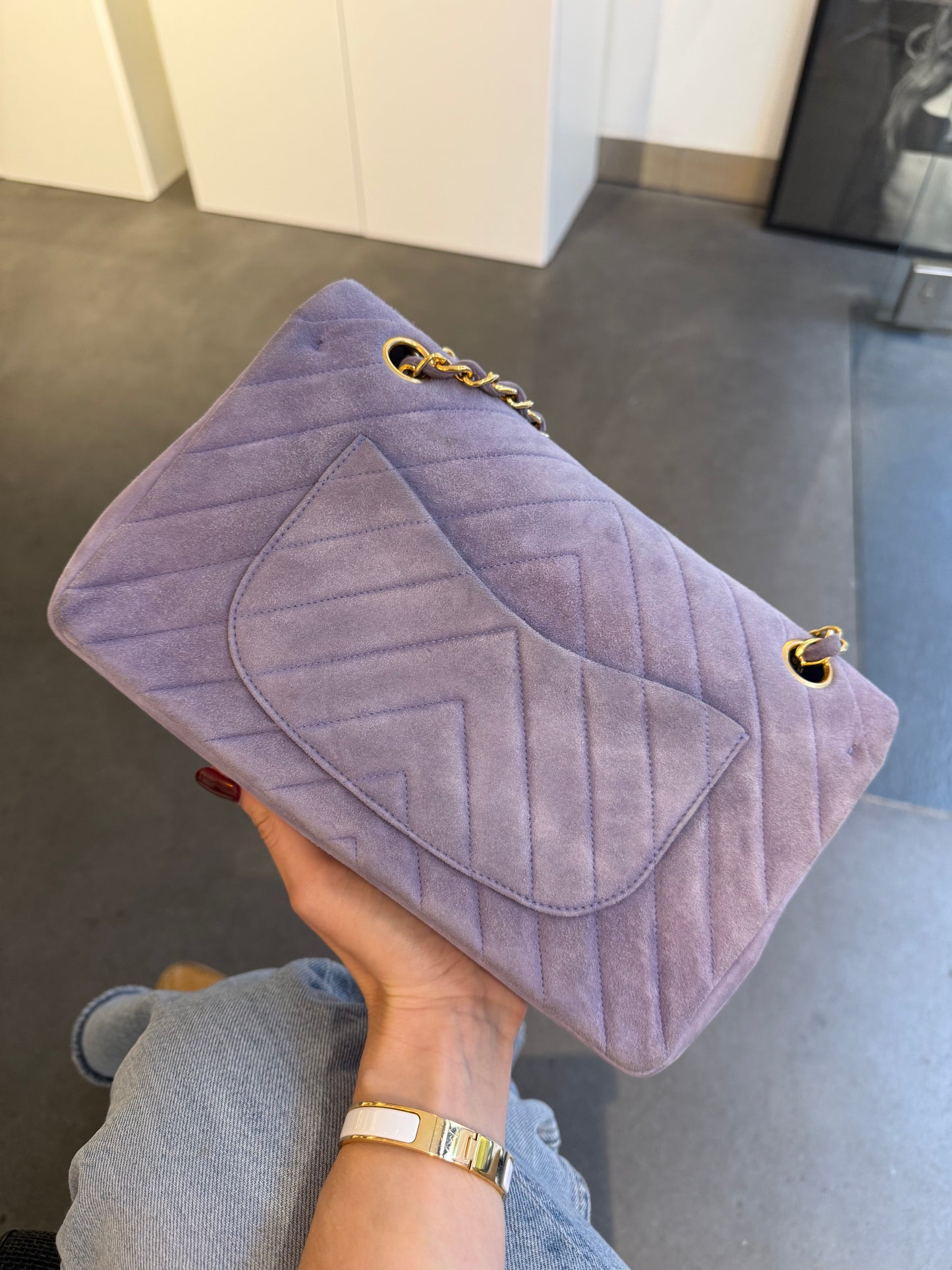 Chanel lila suède flapbag medium 2-series