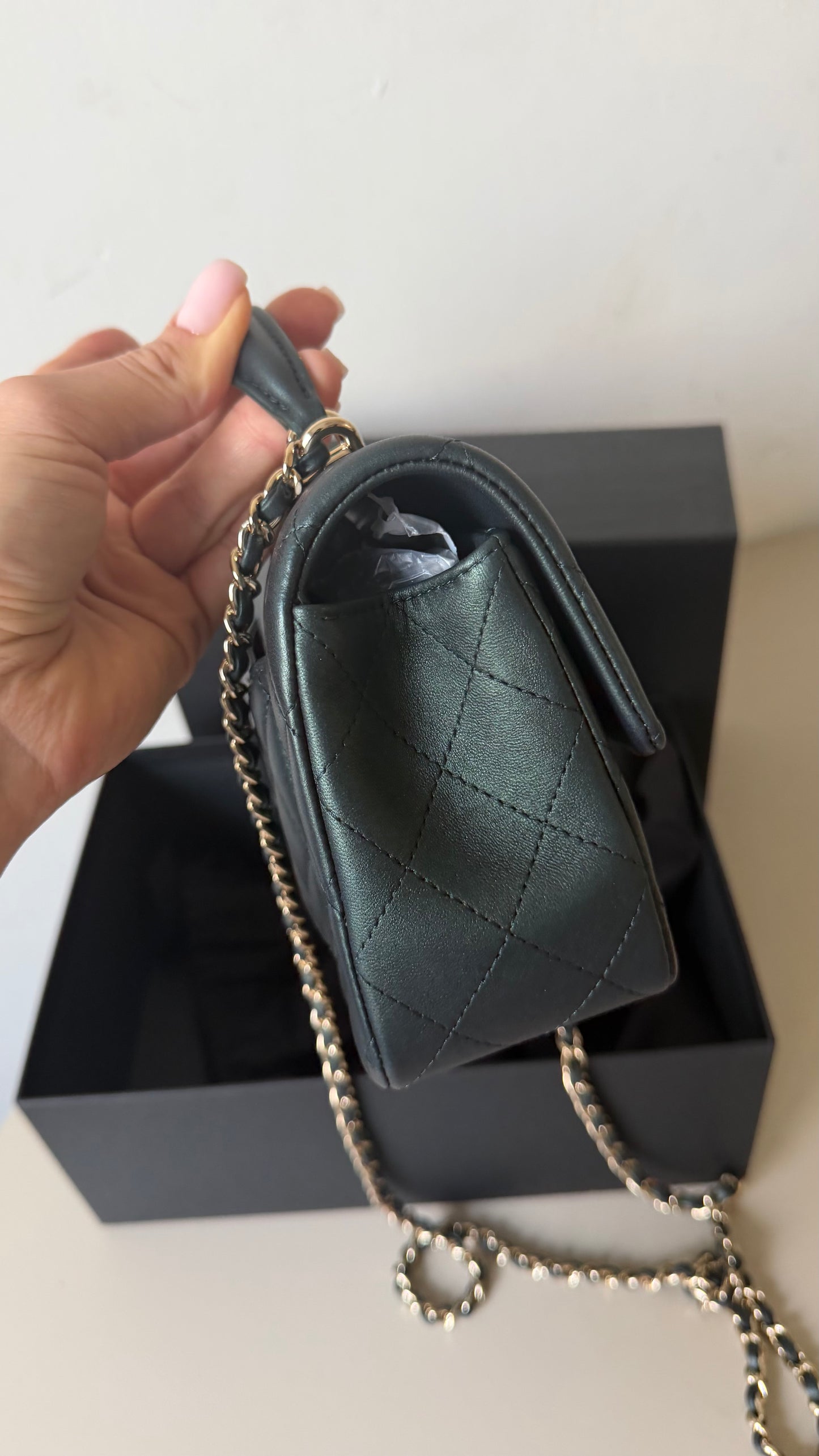 Chanel mini Iridiscent green top handle