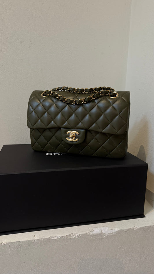 Chanel army green small lambskin double flapbag full set 2023