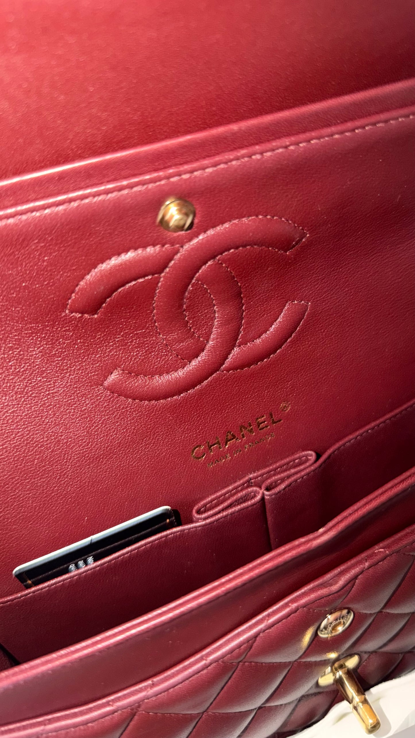 Chanel medium lambskin burgundy 21 series, full set with card and certificate