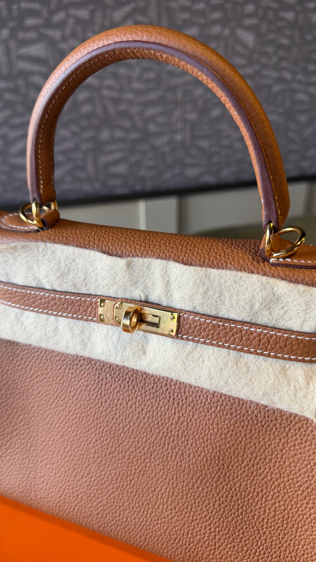 Kelly gold Togo leather gold hardware stamp Y - full set invoice