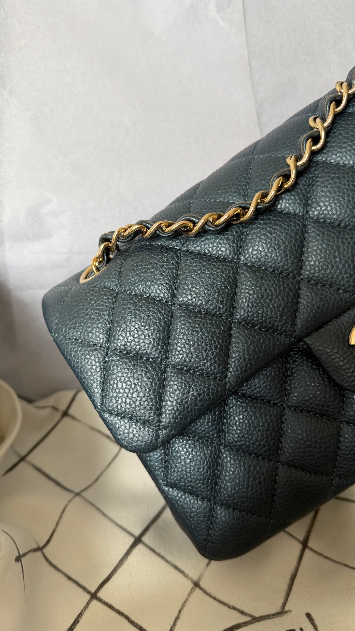 Chanel small caviar classic flap Iridiscent dark blue