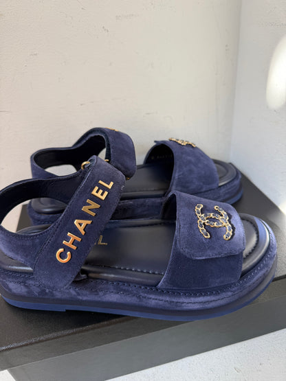 Chanel Navy suède sandals size 37
