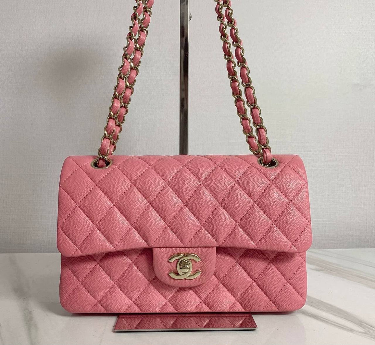 Chanel small pink caviar classic flapbag chip