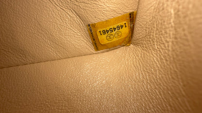 Chanel beige classic flap medium in caviar leather 14-series