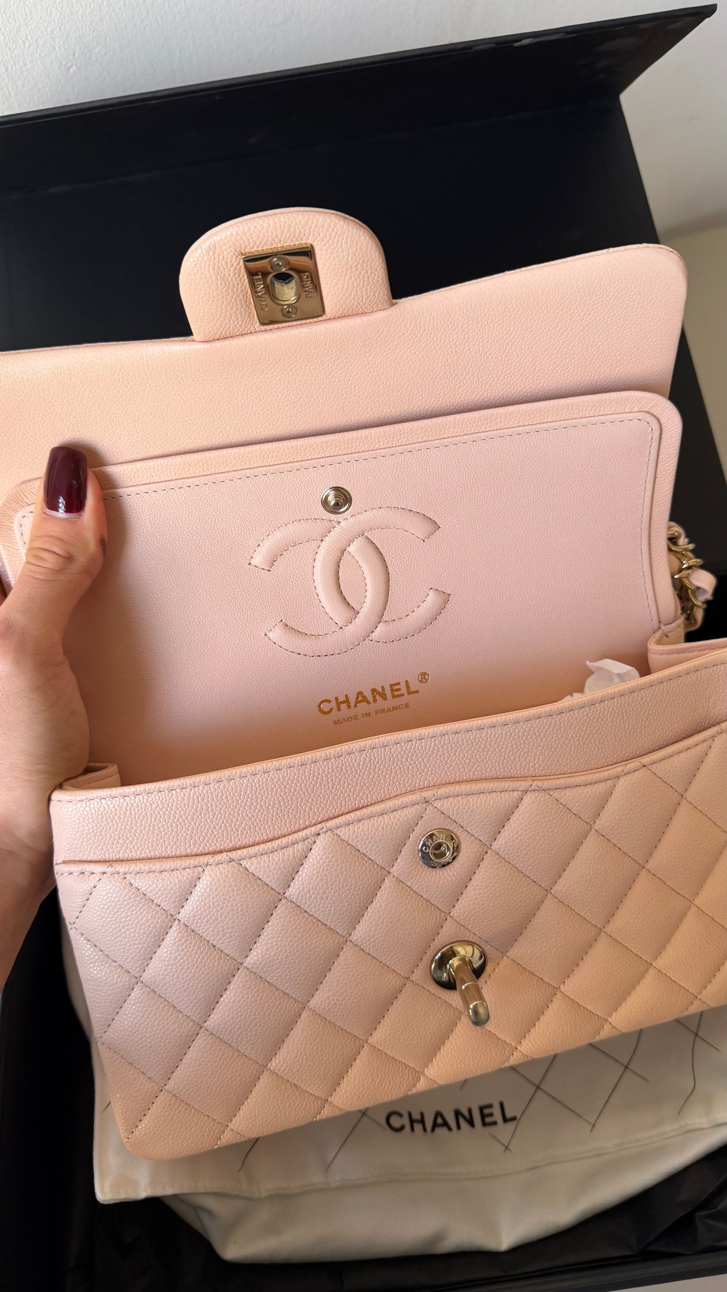 Light beige small caviar double flapbag with chip