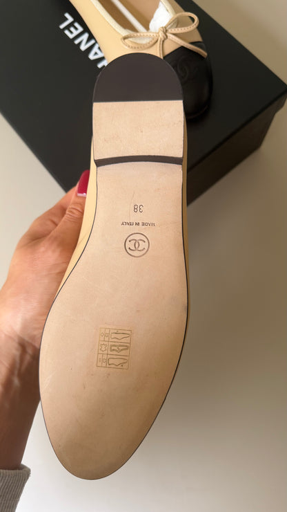 Chanel ballerina beige 38 new pair