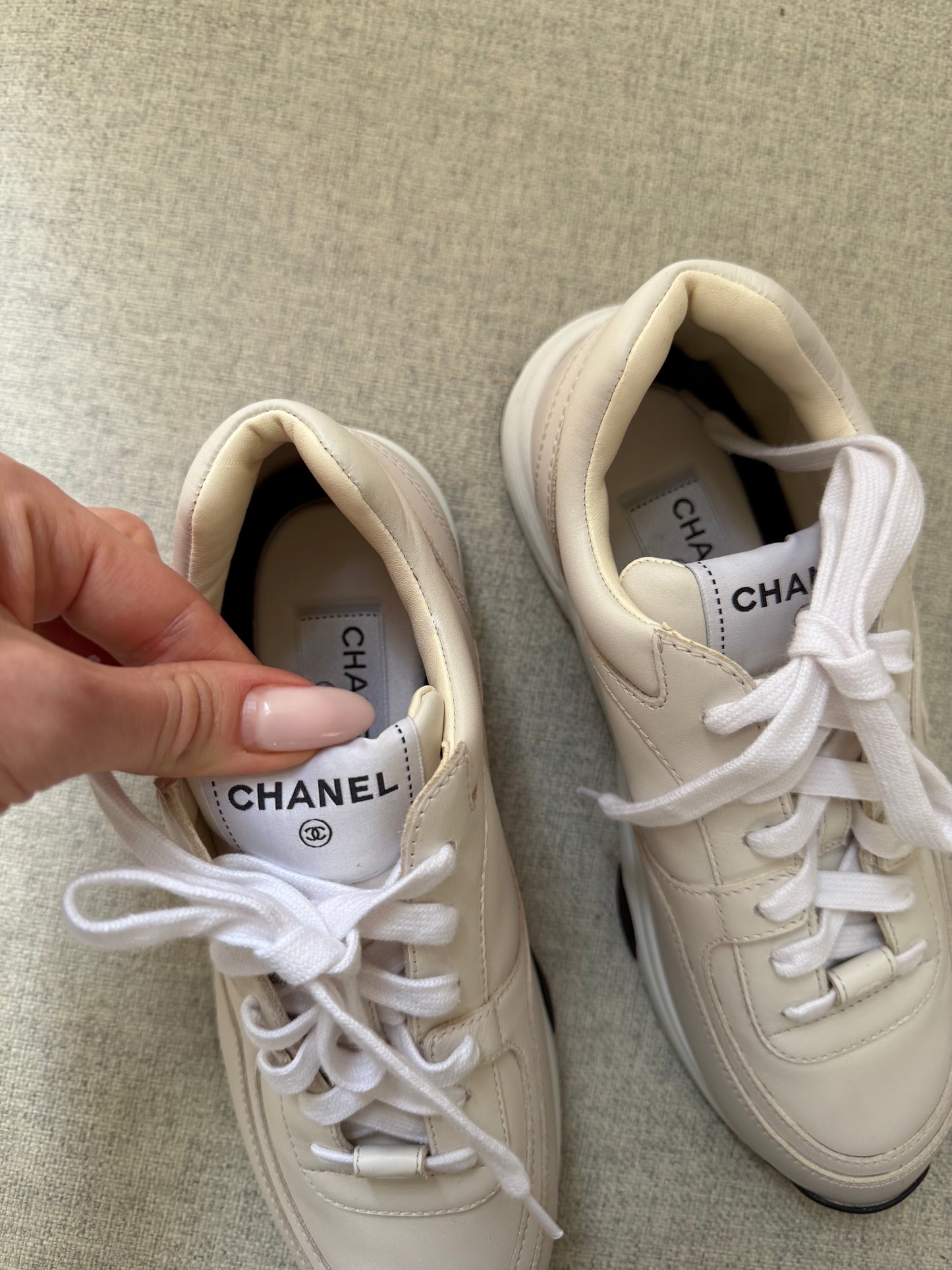 Chanel light beige sneakers size 39 new