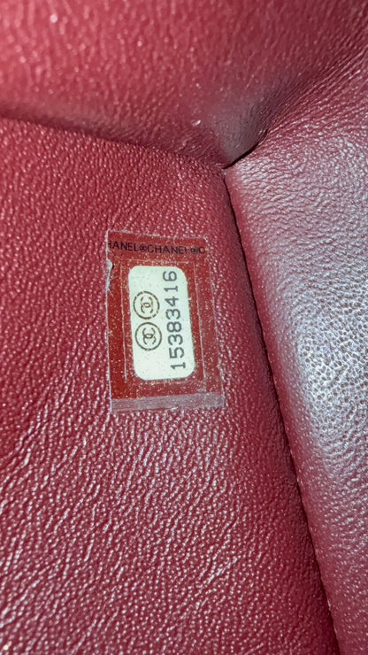 Chanel maxi flap caviar 15 series