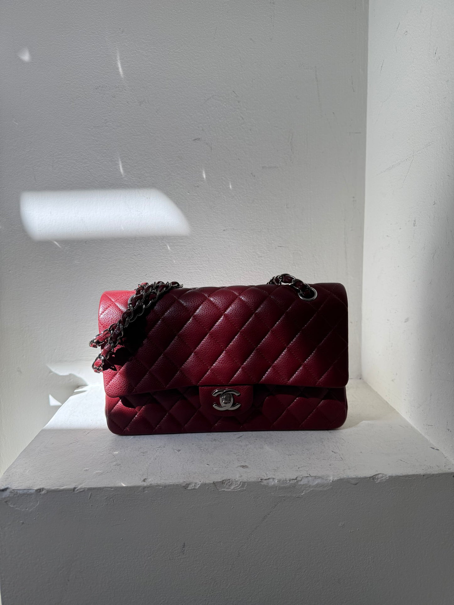 Chanel red caviar medium flapbag 15 serie