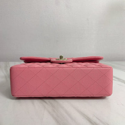 Chanel small pink caviar classic flapbag chip