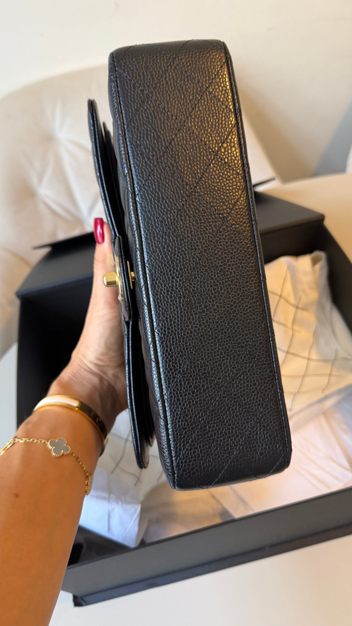 Chanel medium caviar flapbag full set 2025 receipt