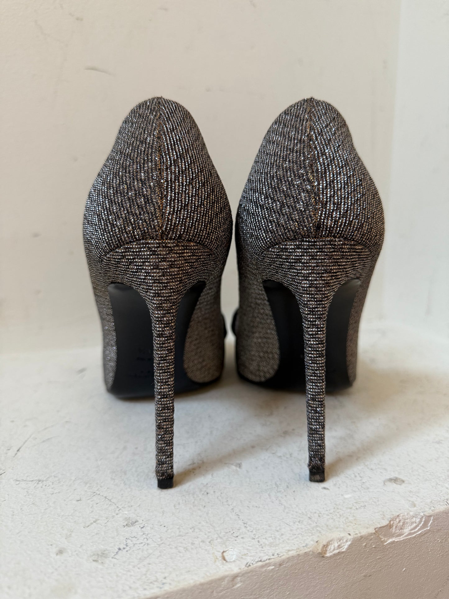 Saint Laurent heels size 38.5