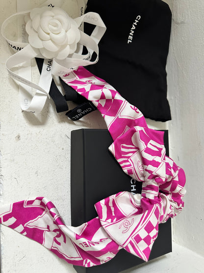 Chanel scrunchie with bow tie new
