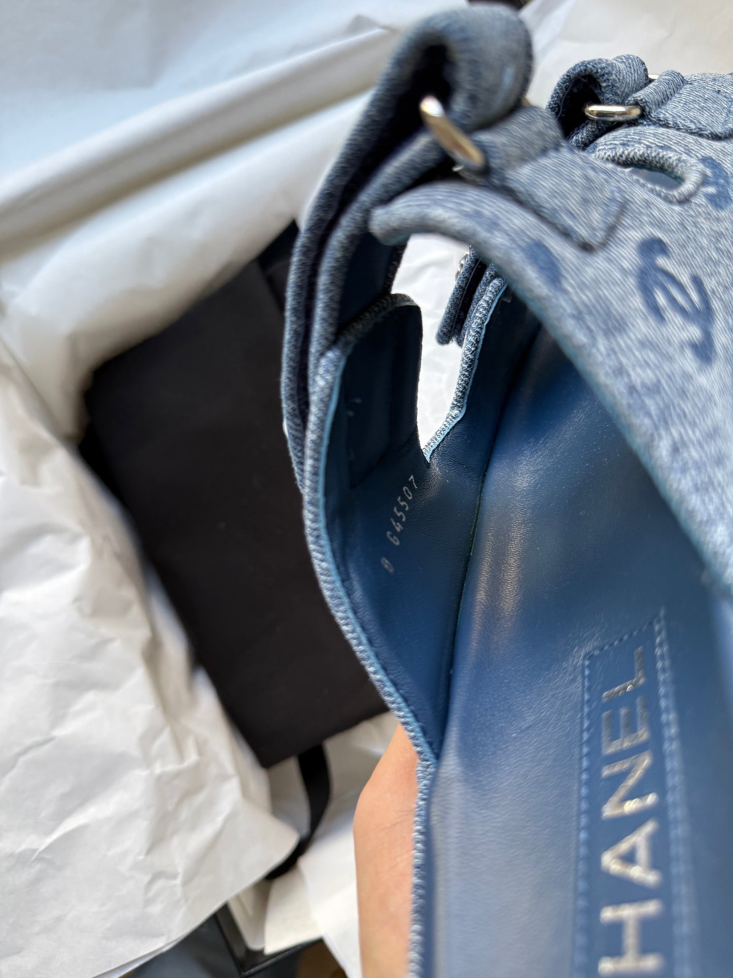 Chanel dad sandal denim 37