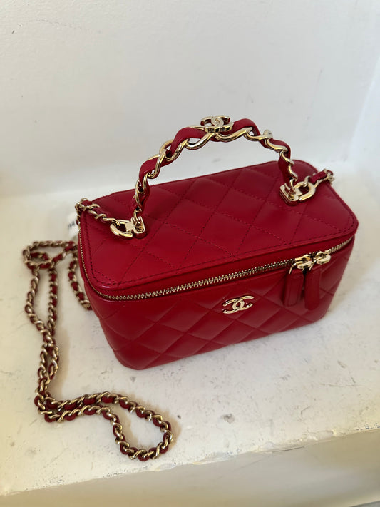 Chanel vanity mini bag with chain