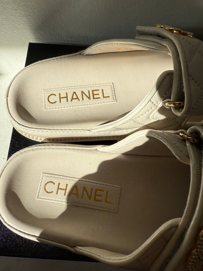 Cream colour beige dad sandal size 37