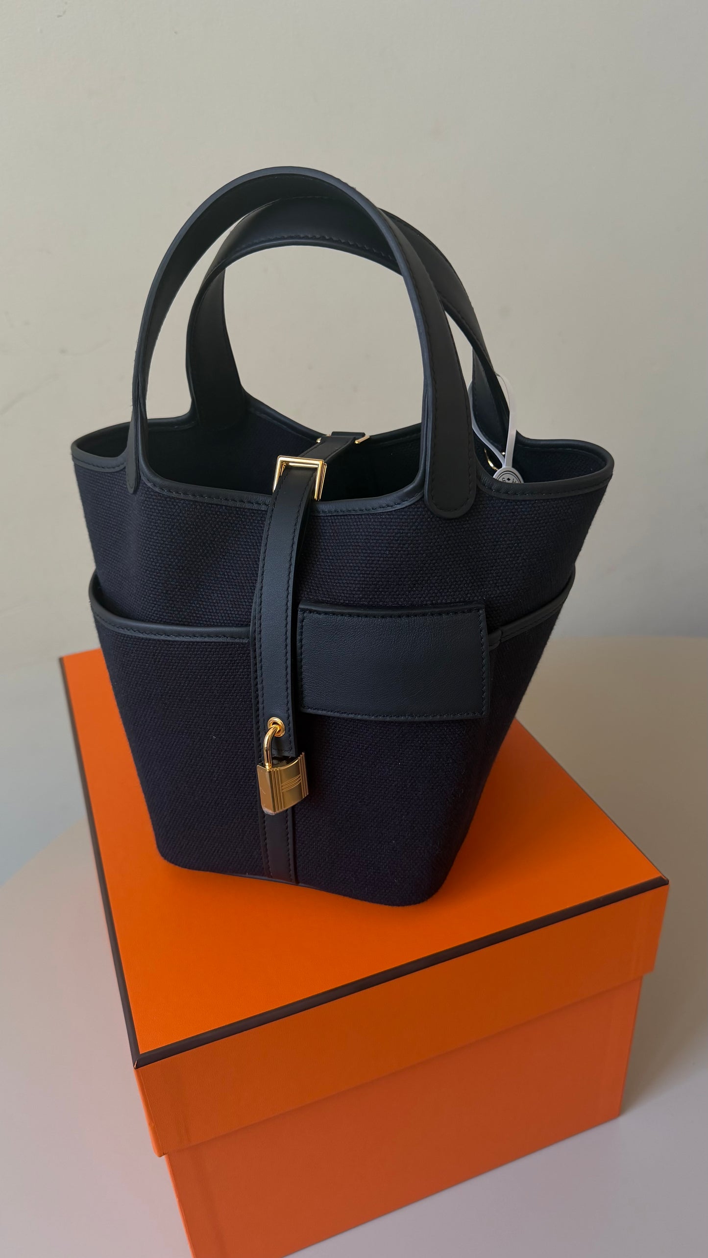 Picotin pocket cargo black with gold hardware