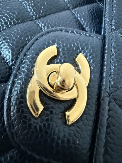 Chanel classic flap caviar small (2019)