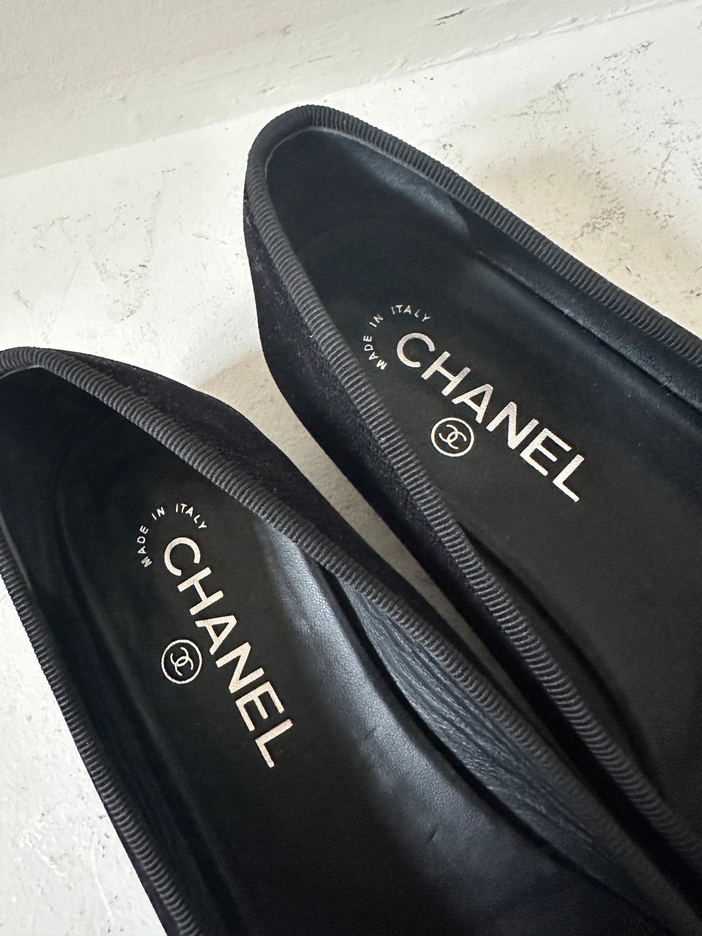 Chanel blue velvet ballerina 39 used
