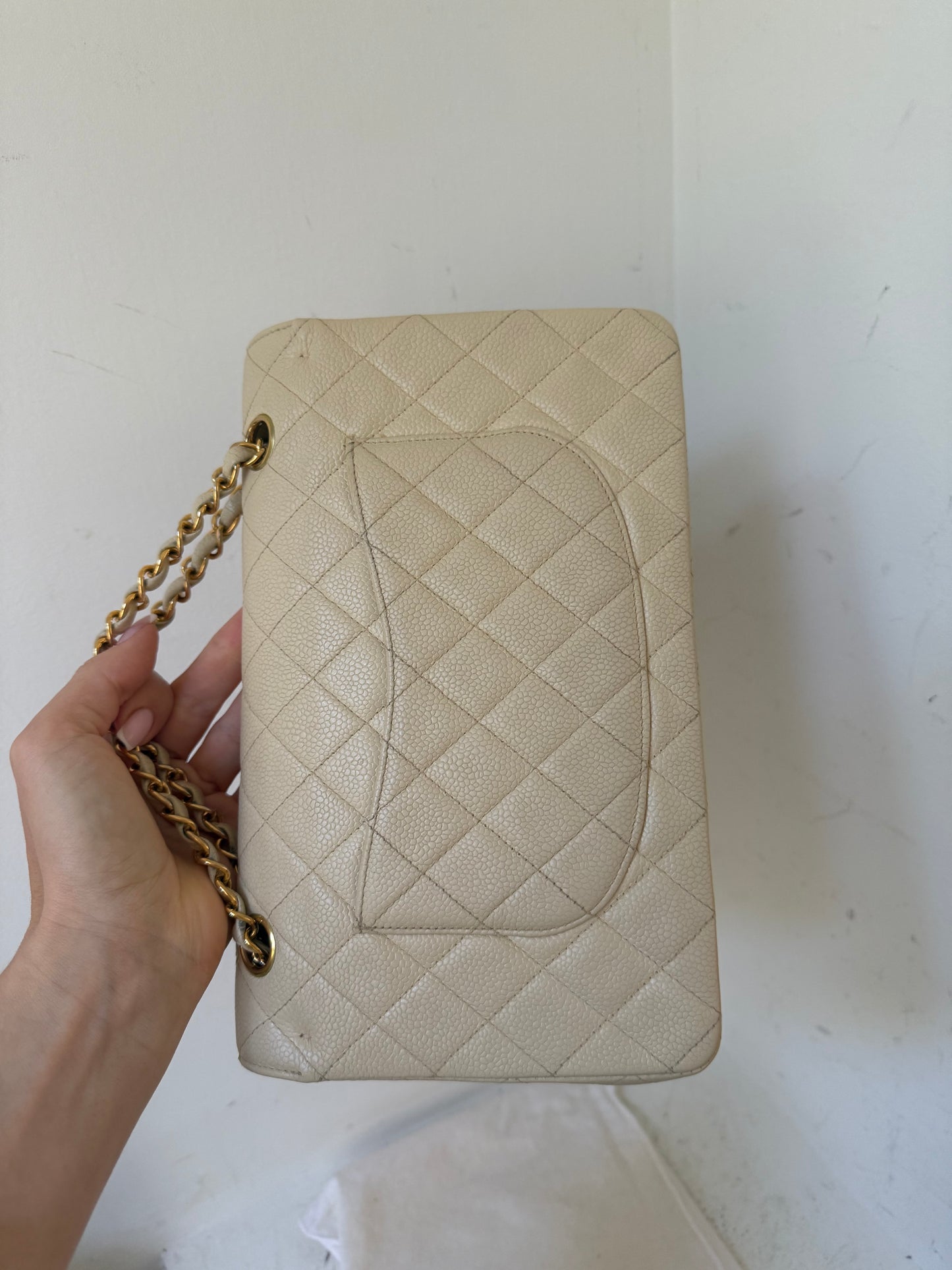 Chanel medium ecru caviar flap 1997-1999