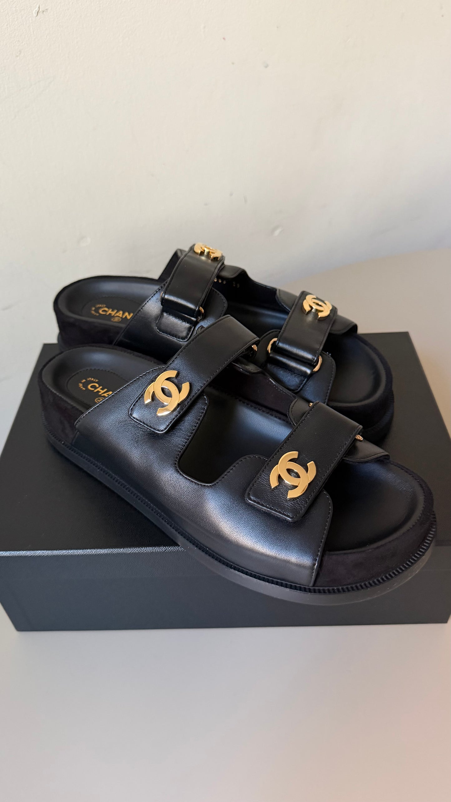 Chanel sad sandal zwart 39