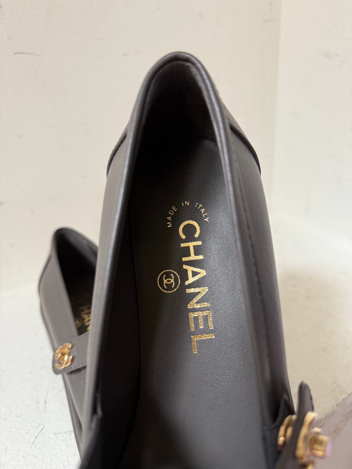 Chanel mocassin in Grey 38.5