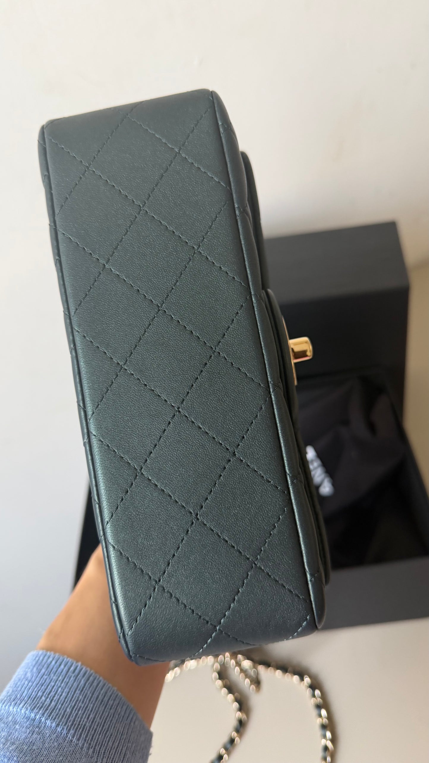 Chanel mini Iridiscent green top handle