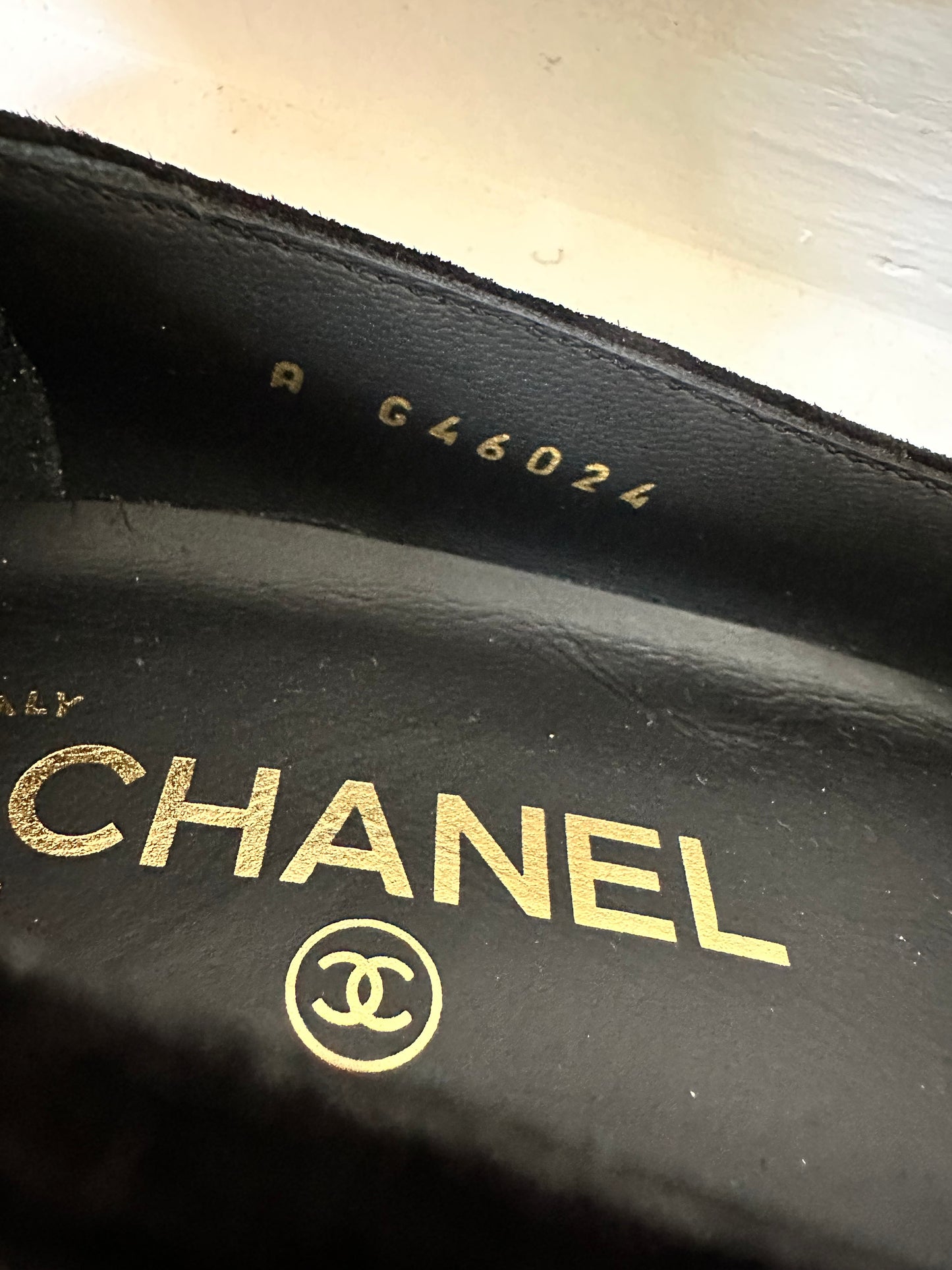 Chanel Mary Jane size 38