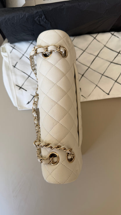 Chanel medium caviar double classic flapbag white full set 2021 chip