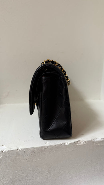Chanel medium vintage lambskin double flapbag 1 series (1989-1991)