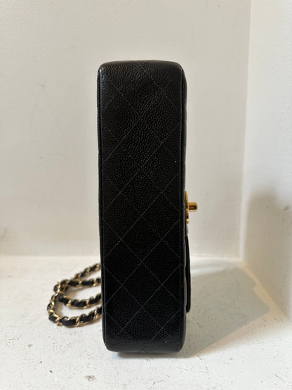 Chanel small caviar classic flap