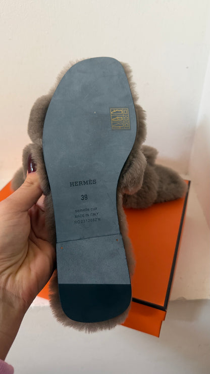 Hermes oran sandal 39