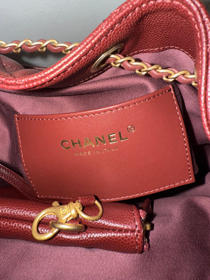 Chanel caviar medium red 25 handbag
