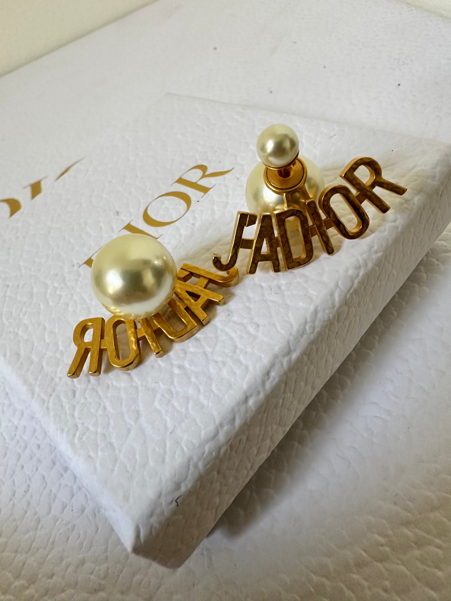 J’adior dior earrings