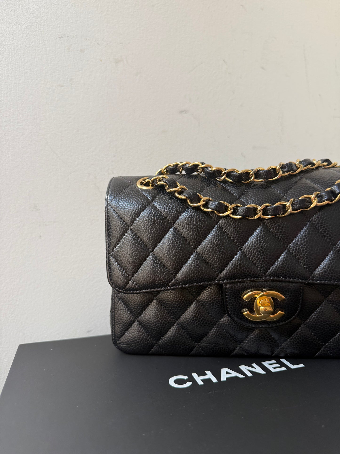 Chanel caviar classic flap 26 series