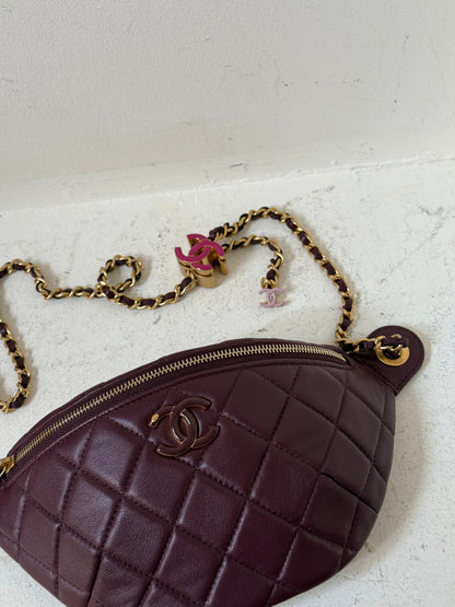 Chanel 2024 Waist bag in burgundy