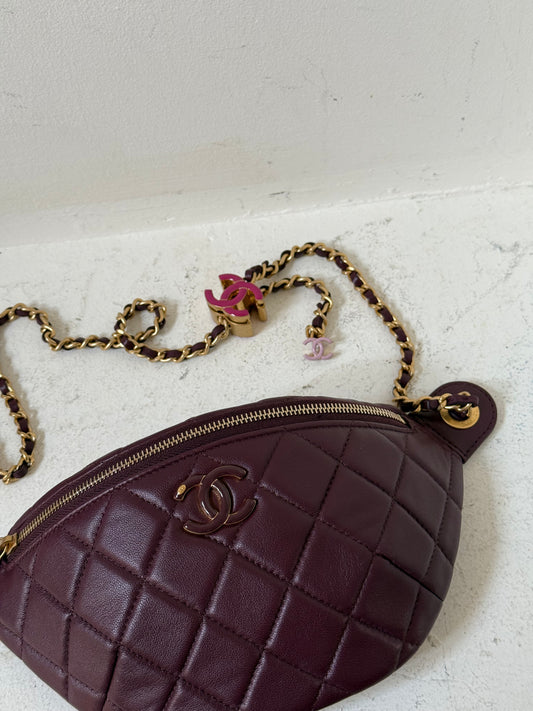 Chanel 2024 Waist bag in burgundy